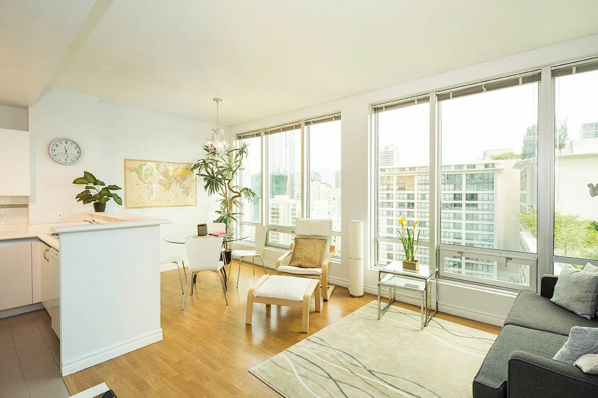 Central 1Br In Downtown Vancouver By Sonder Hotel Ngoại thất bức ảnh