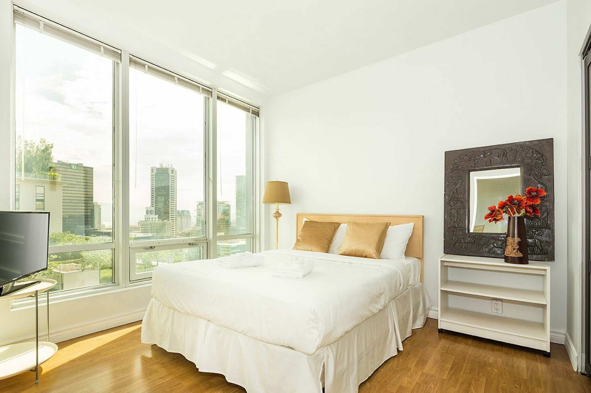 Central 1Br In Downtown Vancouver By Sonder Hotel Ngoại thất bức ảnh